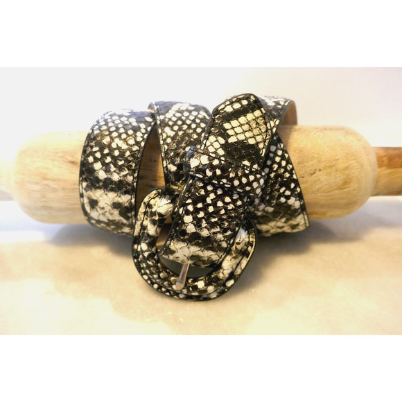 Faux Leather & Leather Lined Embossed Animal Print Belt Women's Black & White L - Picture 3 of 10